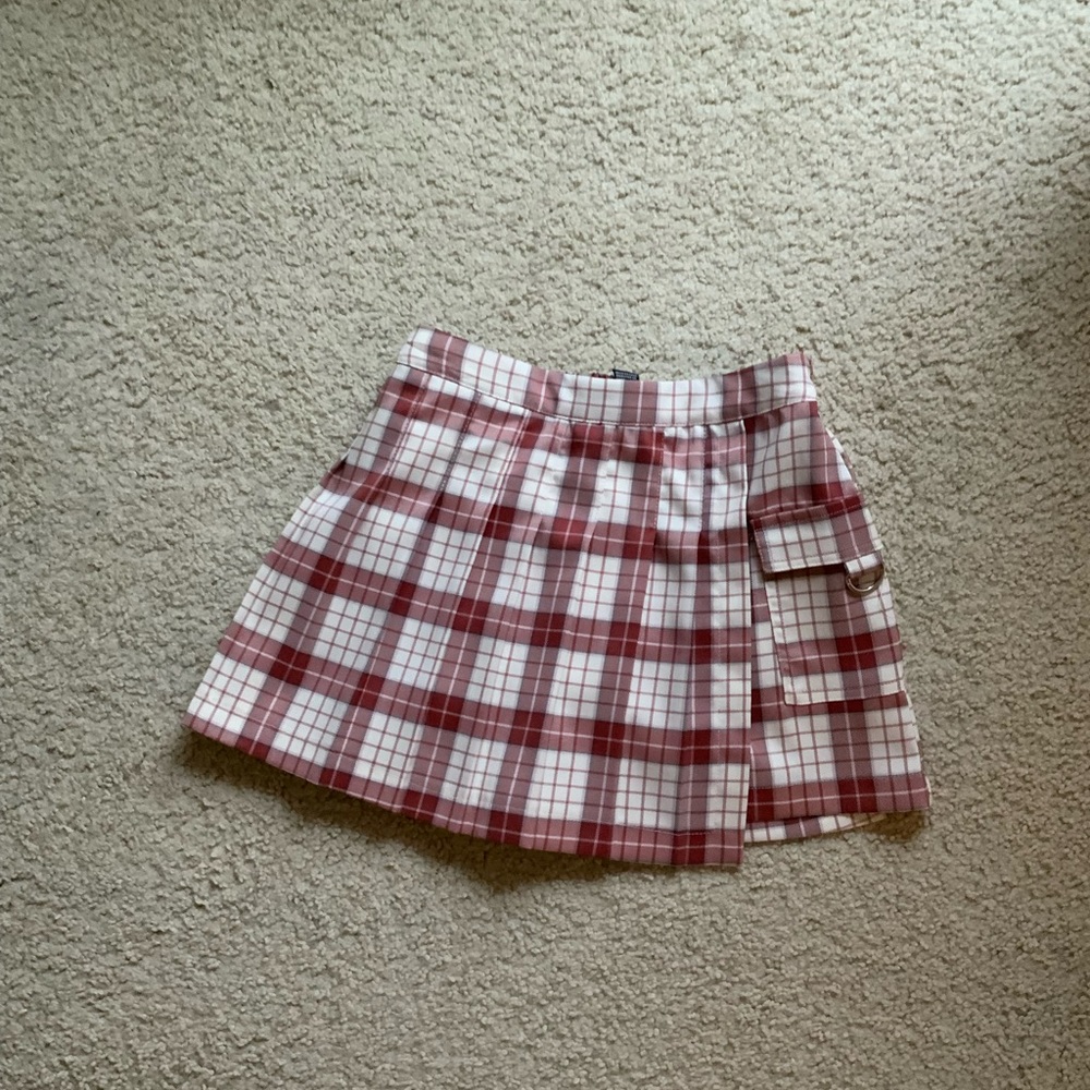Pink skirt